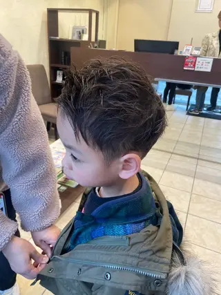 キッズ 桑田 新菜のヘアスタイル