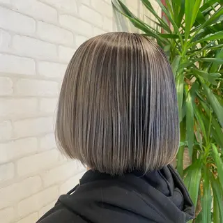 ショート カラー ノンダメージサロンBonheur銀座並木通り店所属・ULTOWA/銀座 ERIのヘアスタイル