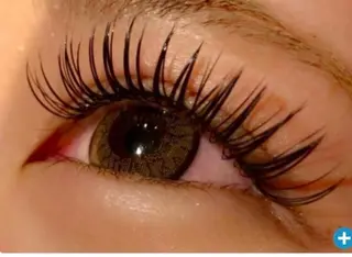 マツエク・マツパ Mier所属・太田 莉菜のマツエク・マツパデザイン