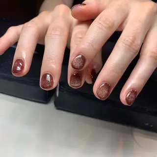 ネイル mofie🤍ユミ/ 恵比寿/パラジェルのネイルデザイン