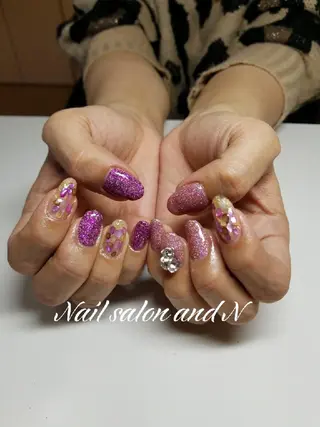 ネイル and Nのネイルデザイン