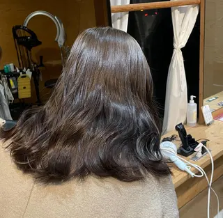 カラー Riccio所属・野村 りおのヘアスタイル