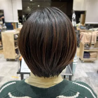 ショート カラー 💍新宿ショート 💍岩田莉奈のヘアスタイル