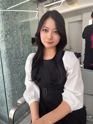 セミロング 韓国/顔周り/透明感 /レイヤー/ひなたのヘアスタイル