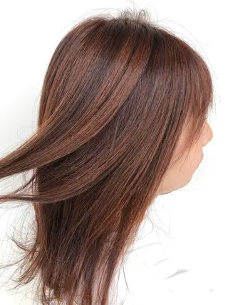 セミロング カラー 似合わせ.ﾍｱｾｯﾄ 得意🌹井上美沙のヘアスタイル