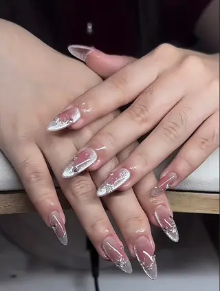 ネイル Van Nail Salonのネイルデザイン