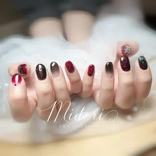 ネイル M eiのネイルデザイン