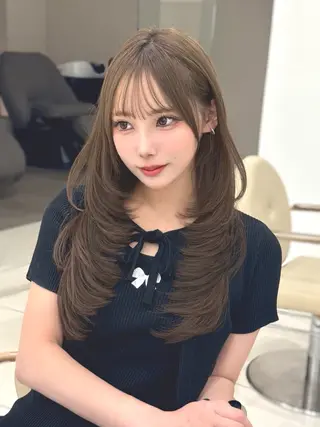 ロング 似合わせ/レイヤー /顔まわり/池田歩樹のヘアスタイル