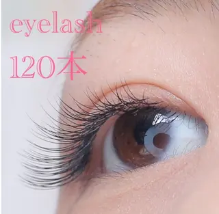 マツエク・マツパ タケウチ サナの眉毛・アイブロウイメージ