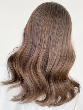 ロング 🥇近藤 恭輔🥇 Recharme新保のヘアスタイル