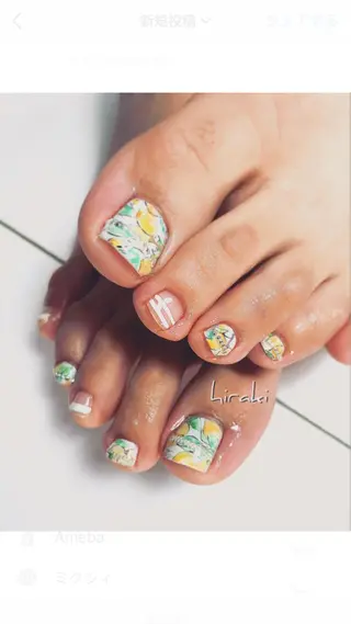 ネイル nail atelier AMBER所属・saori .の眉毛・アイブロウイメージ