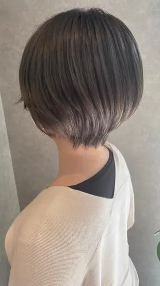 ショート カラー Bianca所属・Bianca  代表 硲　貴亮【東武練馬】のヘアスタイル