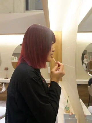 ミディアム カラー yiye   神宮前所属・manami /暖色 /カットモデル募集のヘアスタイル