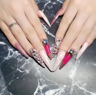 ネイル ロング クロキ 。のネイルデザイン