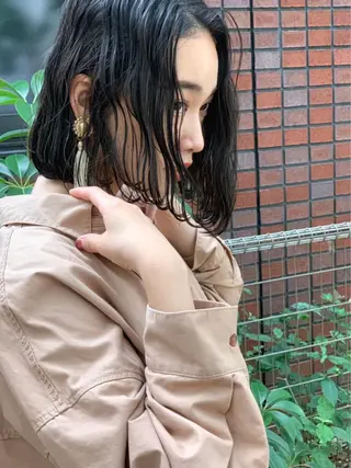 ショート カラー La  SHE's 天王寺店所属・マルヤマ リナのマツエク・マツパデザイン