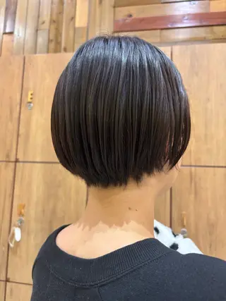 ショート Ancheri by flammeum戸塚店所属・ひな/ボブカット/ ブリーチなしWカラーのヘアスタイル