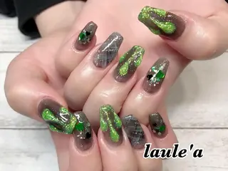 ネイル Rグループ felizのネイルデザイン