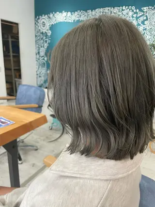 ミディアム カラー ALOHANA 津店所属・TSUBASA▫️ ブリーチ#エクステのヘアスタイル