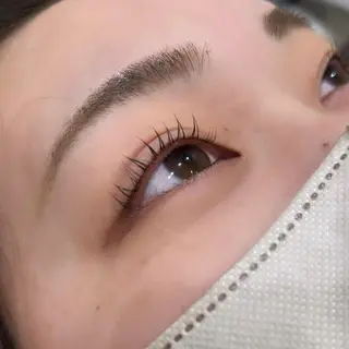 セミロング カラー マツエク・マツパ アイブロウ 🇰🇷韓国スタイル /束間まつげ🎀ミキのマツエク・マツパデザイン