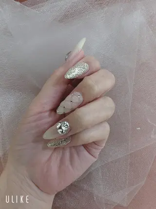 ネイル PEEKABOO京橋 EYE&NAILのマツエク・マツパデザイン
