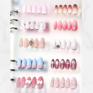 ネイル バストアップサロン LUNAのネイルデザイン