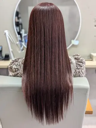 ロング 浦上 汐里のヘアスタイル