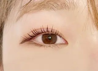 マツエク・マツパ アイブロウ 𓊆ᶠᵉᵉʸ𓊇 ᶜᴴᴵᴴᴬᴿᵁのマツエク・マツパデザイン