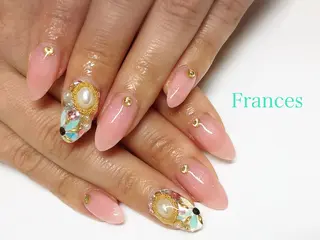 ネイル Frances 今村のネイルデザイン