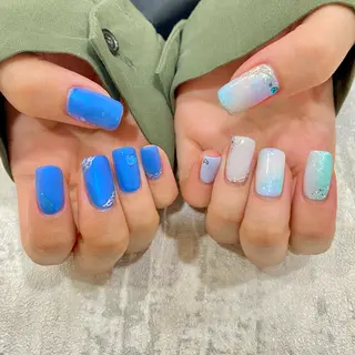 ネイル 安藤 彩乃のネイルデザイン