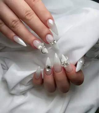 ネイル Lyna 池袋のネイルデザイン