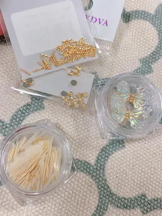 ネイル 大人キレイ 𝑁𝑖𝑥𝑖𝑠のネイルデザイン