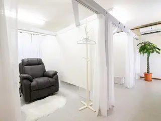 アイブロウ HEXA AMIの眉毛・アイブロウイメージ