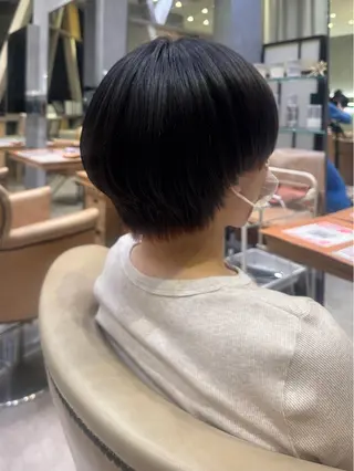 ショート M.SLASH みなとみらい馬車道所属・似合わせカット / 吉川日菜子のヘアスタイル