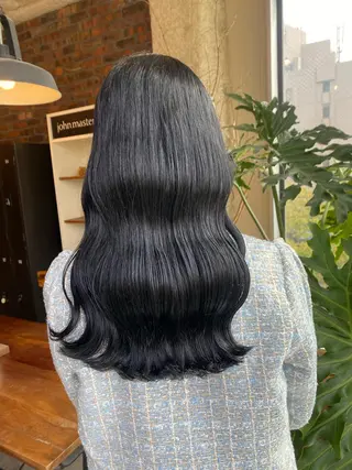 ミディアム カラー the BRIDGE 加藤みのりのヘアスタイル