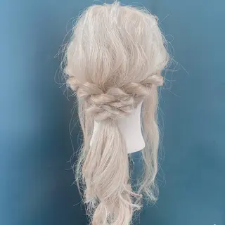 ロング ヘアアレンジ 🌟🍒ハイトーン 韓国ヘア/ユウミのヘアスタイル