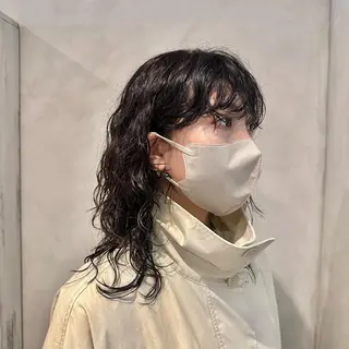 セミロング パーマ Aust hair Stella新宿所属・Yuki☺︎パーマ レイヤーカットのヘアスタイル