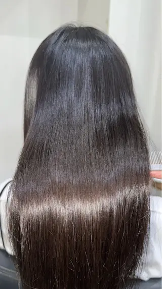 ロング mizukuchi ukyoのヘアスタイル