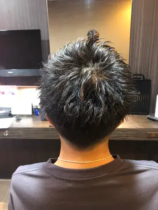 ショート メンズ 髪質改善× ハイライト溝江のヘアスタイル