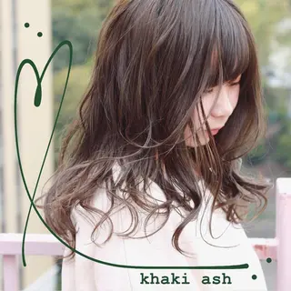 ロング カラー Viage （ビアージュ）のヘアスタイル