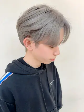 カラー メンズ 汐見 悠佑のヘアスタイル