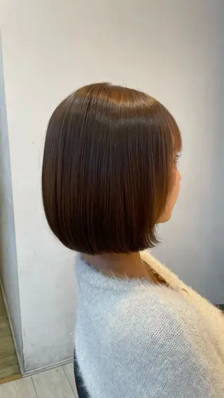 ショート カラー ブリーチ/髪質改善/ ハイトーン/暖色のヘアスタイル