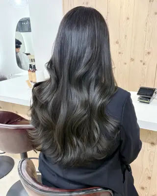 ロング カラー 新宿/韓国ヘア/ 髪質改善ストレートのヘアスタイル