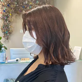 ミディアム カラー ハイトーン/暖色/ 眉/メイク/Rinaのヘアスタイル