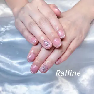 ネイル RAFFINE 月🦋🩵のネイルデザイン