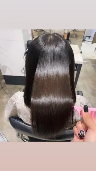 セミロング もてぎさやか👩🏻 🪄巻ける縮毛矯正のヘアスタイル