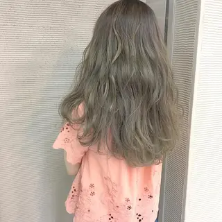 ロング カラー パーマ ヘアアレンジ ハイトーン特化🤍 浦住のヘアスタイル