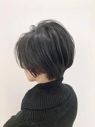 ショート カラー パーマ hair salon darts所属・髪質改善/美髪ケア ✨岡野右京のヘアスタイル