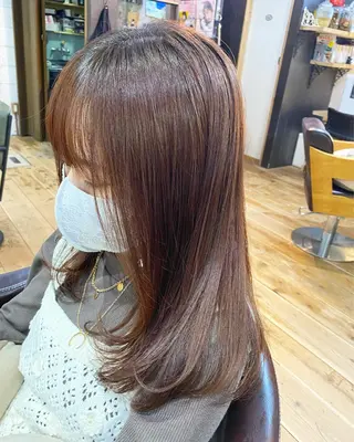 セミロング カラー 【韓国レイヤー特化 ハッシュカット】のヘアスタイル