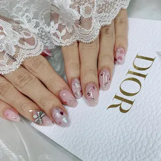 ネイル La neige* yuki 🥯🍑のネイルデザイン