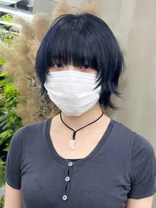 ミディアム ウルフ/レイヤー ⚡️ITSUKU⚡️のヘアスタイル